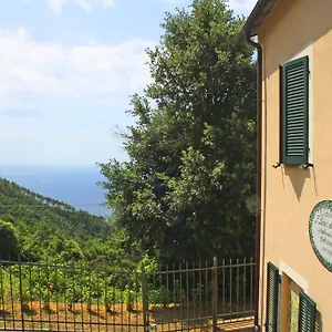 ** Guest house I Lecci Di Soviore Italy